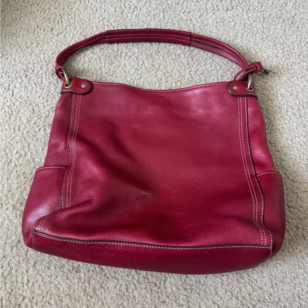 Red Fossil Leather Shoulder Bag